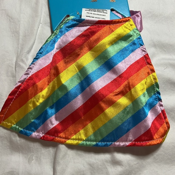 Petsmart Rainbow Small Rainbow Pet Cape - Picture 2 of 3